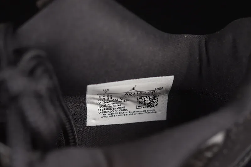 All Categories Air Jordan Jordan Series Basketball Shoes Air Jordan 11 F Version Air Jordan 11 Retro Low "72-10" AJ11 Low-top Big Devil First Layer Real Standard Real Carbon Sports Culture Basketball Shoes AV2187-001
